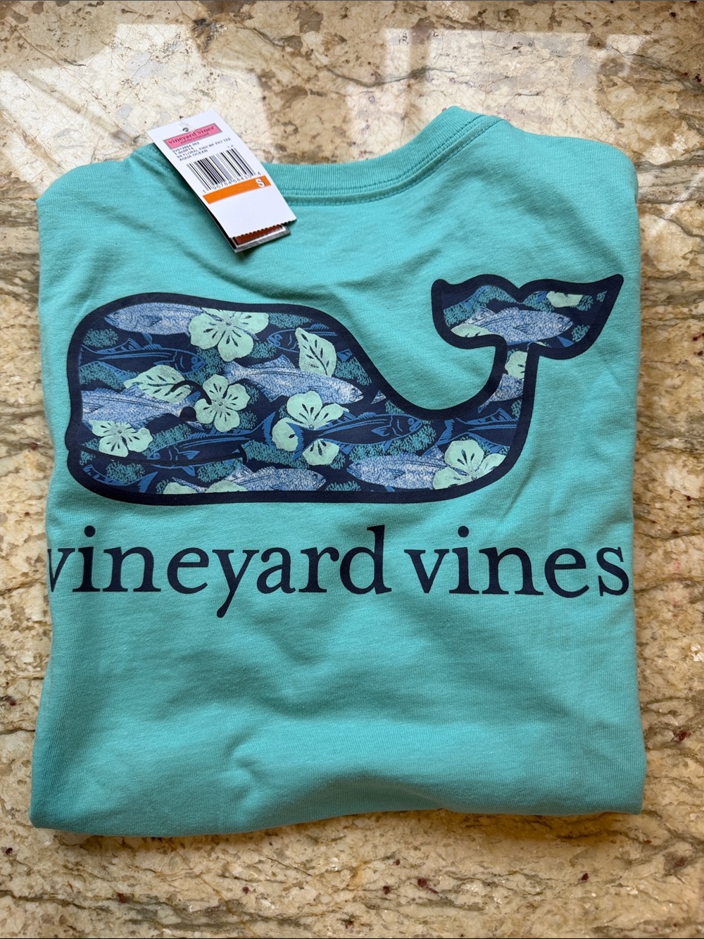 NWT Boys Vineyard Vines tee shirt